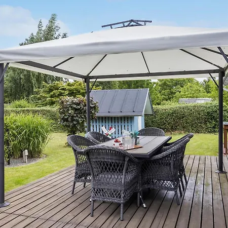 3 Bedroom Amazing In Svendborg